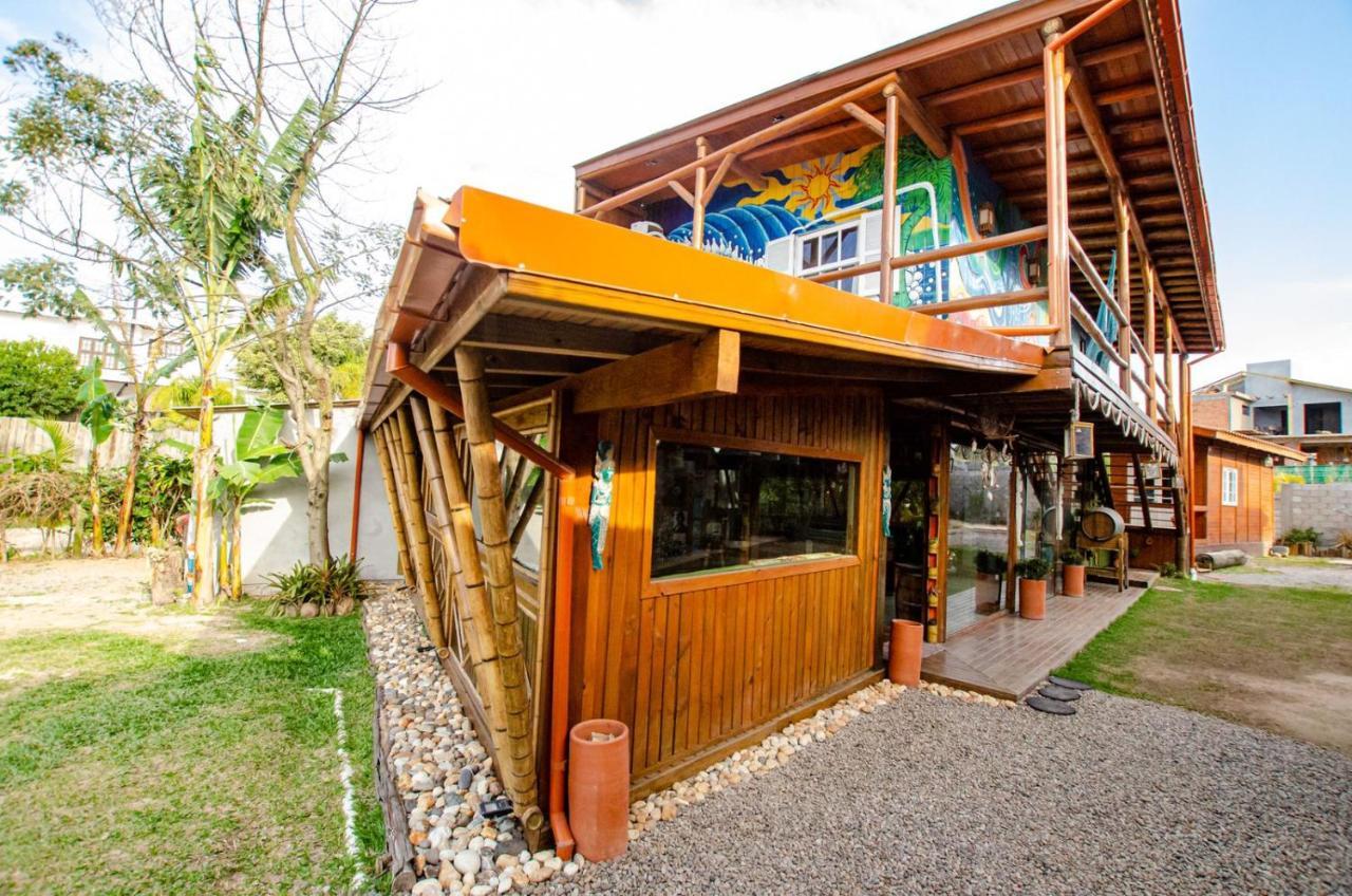 Hostel Quintal do Rosa Praia do Rosa Exterior foto